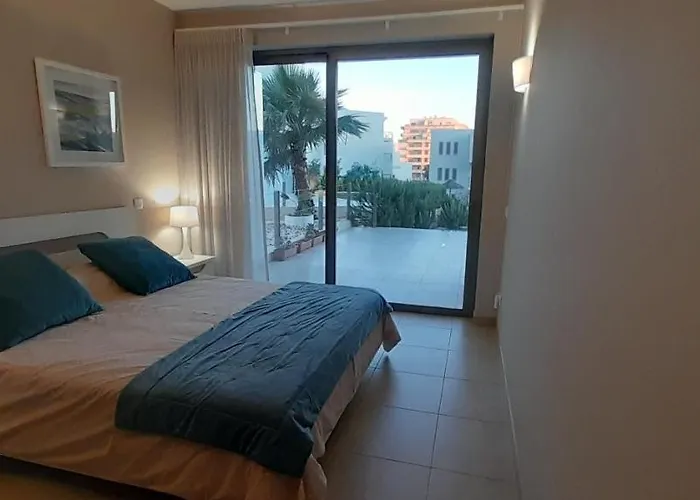 Lightoasis Oasis Mar 4 Portimão